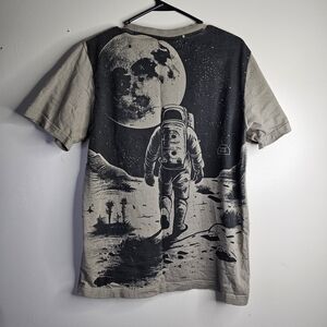 Men's Beige and Black Astronaut Graphic Tee